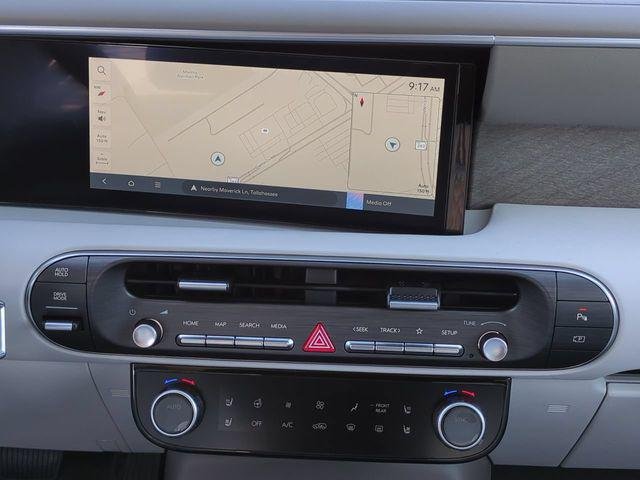 New 2026 White Hyundai SEL Premium FWD image 16