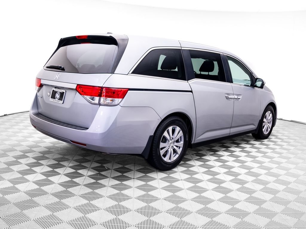 Certified Used 2016 Lunar Silver Metallic Honda EX-L image 7