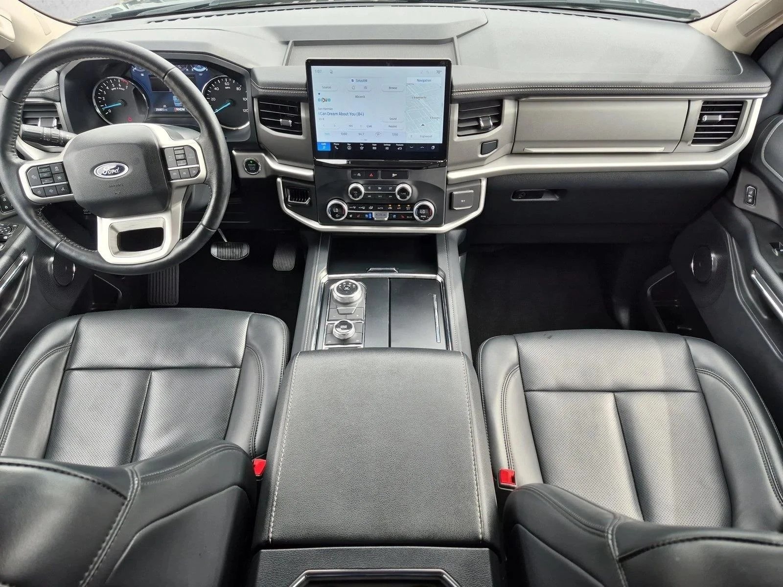 Used 2024 Dark Matter Gray Metallic Ford XLT image 19