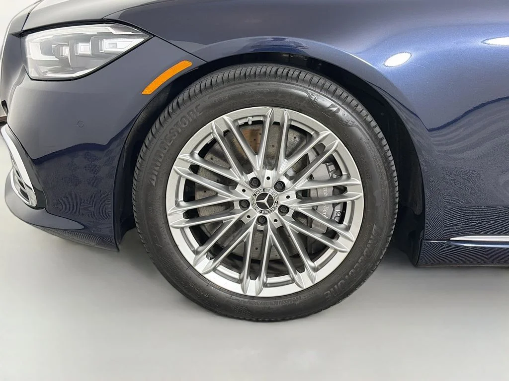 Used 2023 Blue Mercedes-Benz S 580 image 33