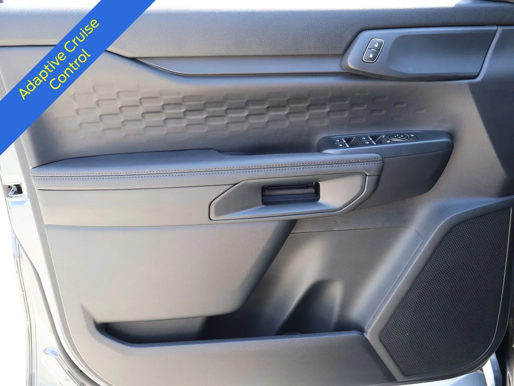 New 2026 Carbonized Gray Metallic Ford XLT image 20