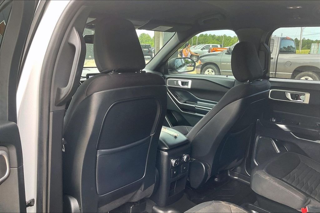 Used 2020 White Ford XLT image 33