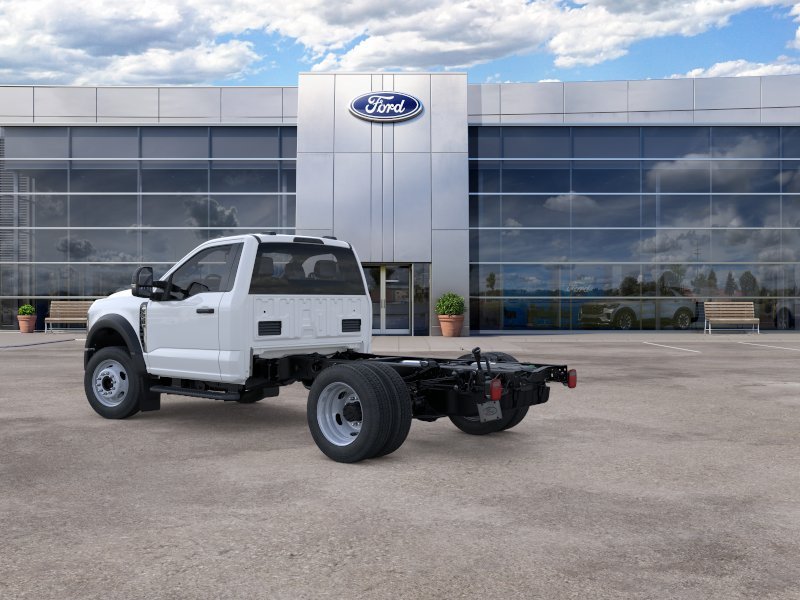 New 2026 Oxford White Ford F-550® XL image 4