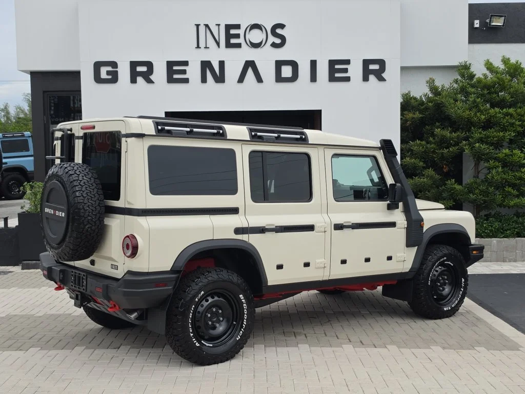 New 2026 Scottish White INEOS Trialmaster Edition image 3