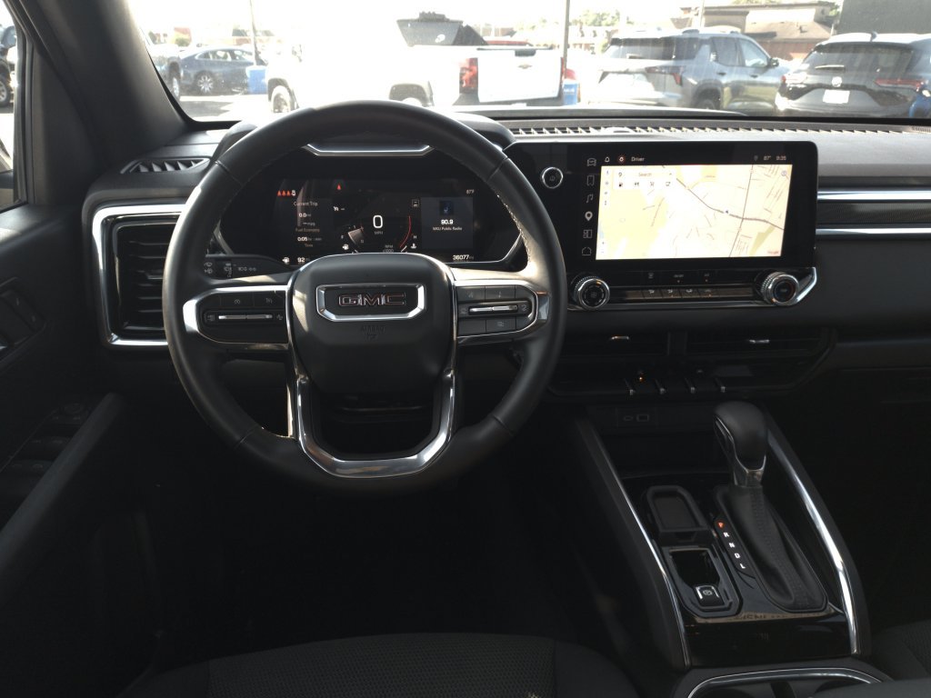 Used 2024 Silver GMC Elevation image 18