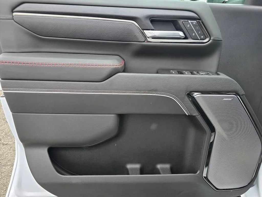 New 2026 Summit White GMC AT4X image 8