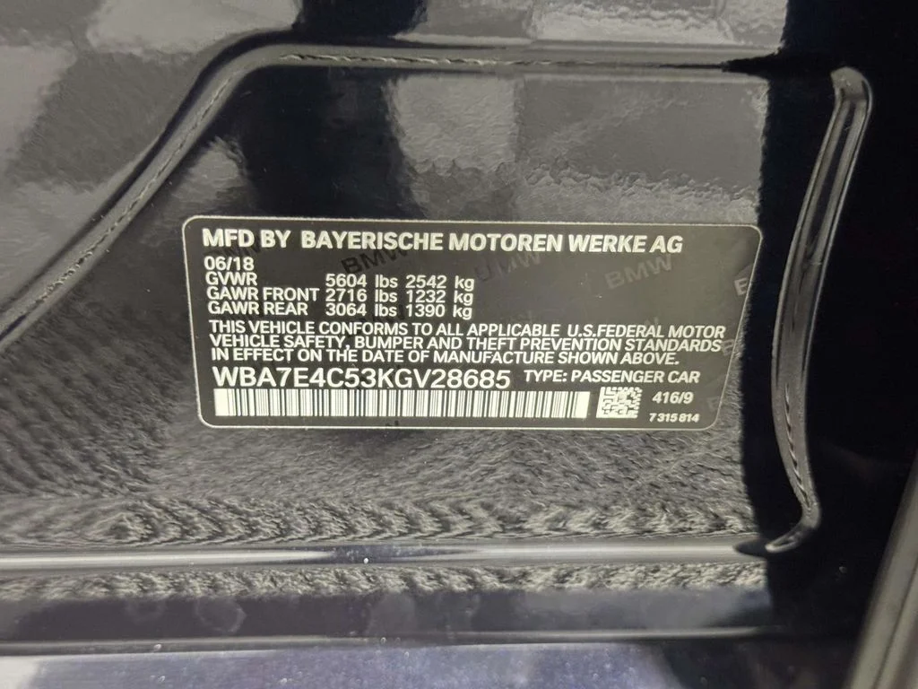 Used 2019 Black BMW 740i xDrive image 16