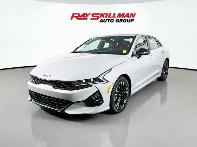 Used 2023 Gray Kia GT-Line image 3