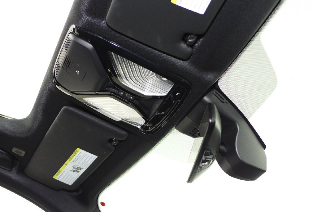 Used 2025 Black Sapphire Metallic BMW M340i xDrive image 17