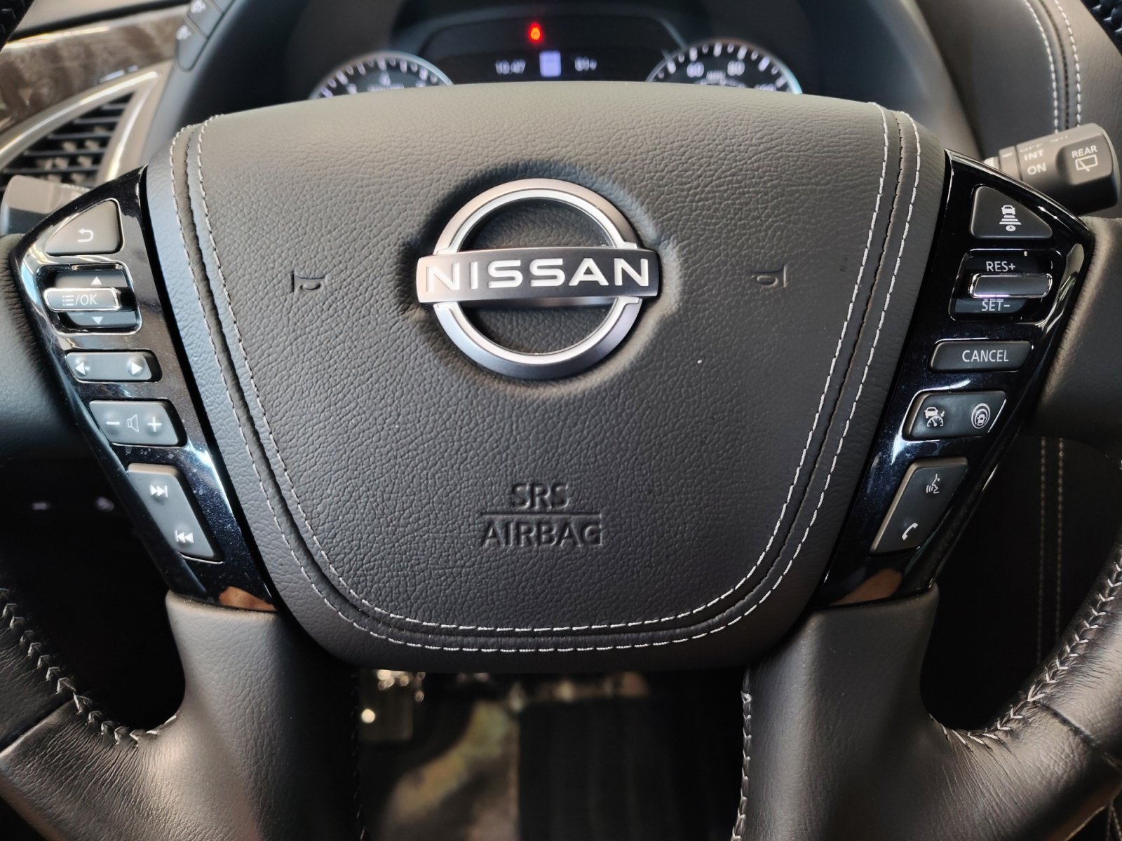 Used 2024 Coulis Red Pearl Nissan Platinum image 18