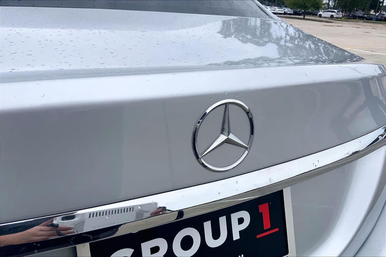 Used 2018 Iridium Silver Metallic Mercedes-Benz C 300 image 10