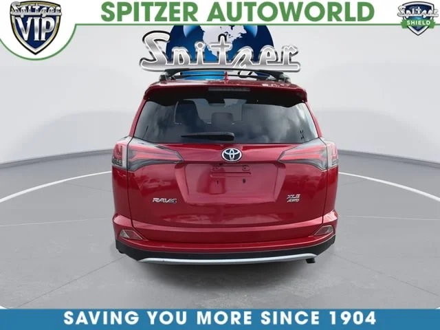Used 2017 Red Toyota XLE image 8