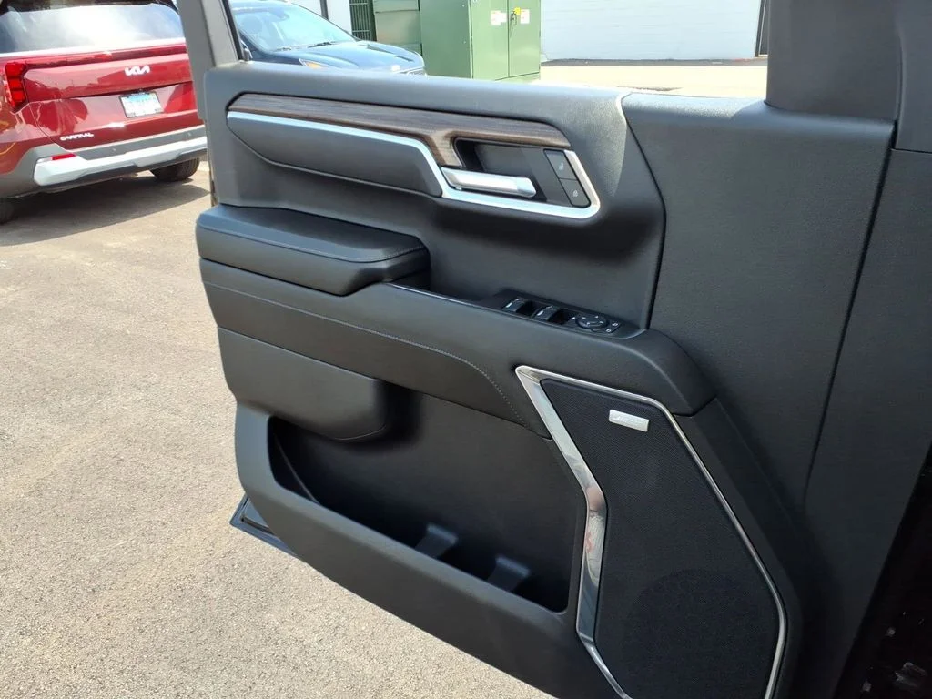 Used 2025 Black Chevrolet LT Trail Boss image 26