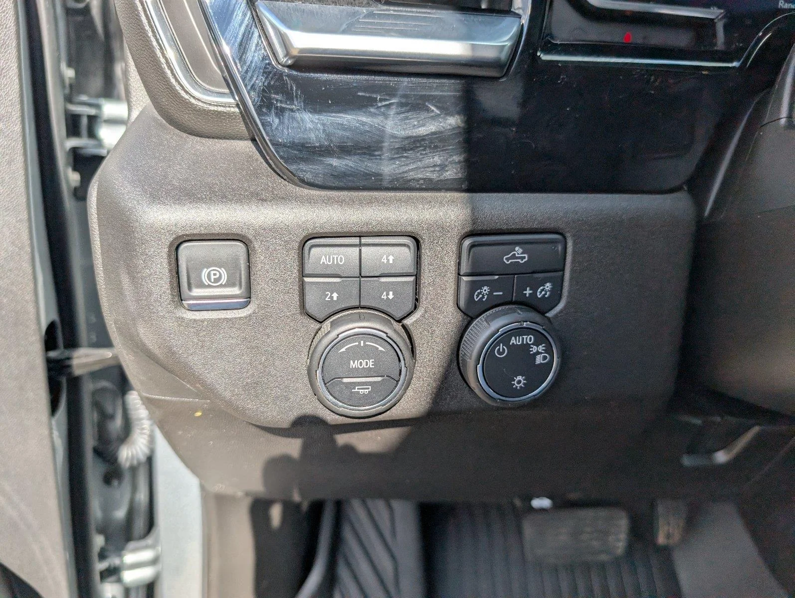 Used 2026 Sterling Gray Metallic Chevrolet LT image 31