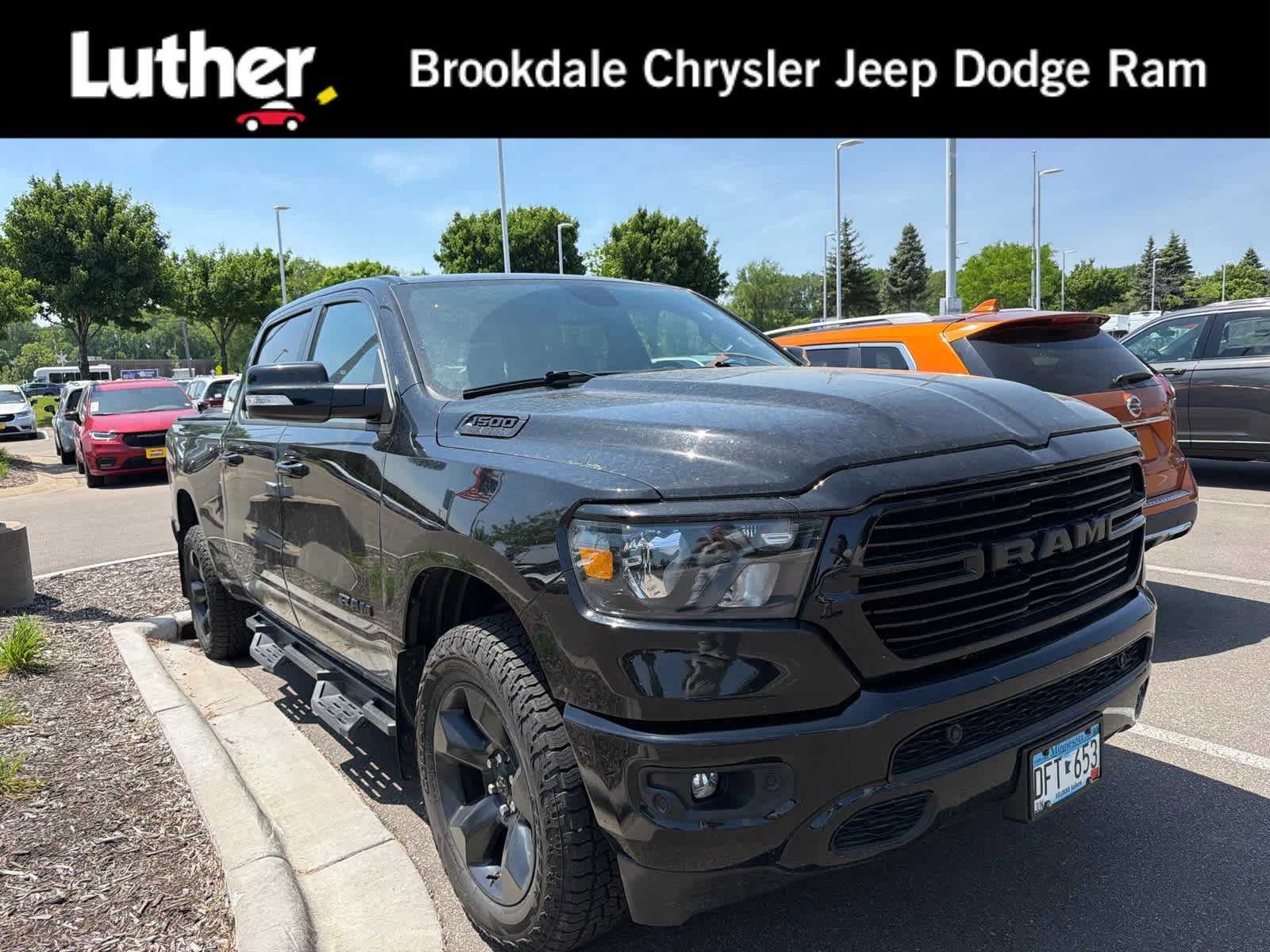 2019 RAM 1500 Big Horn/Lone Star 4x4 Crew Cab 6'4's photo