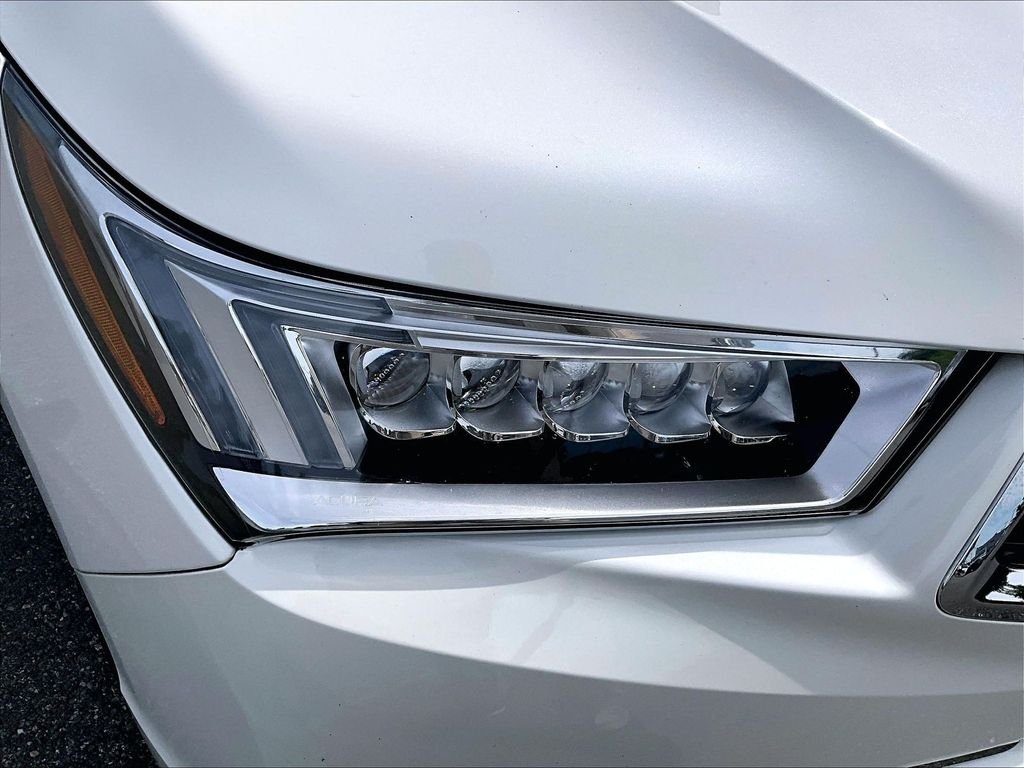 Used 2019 White Acura 3.5L Technology Package image 33