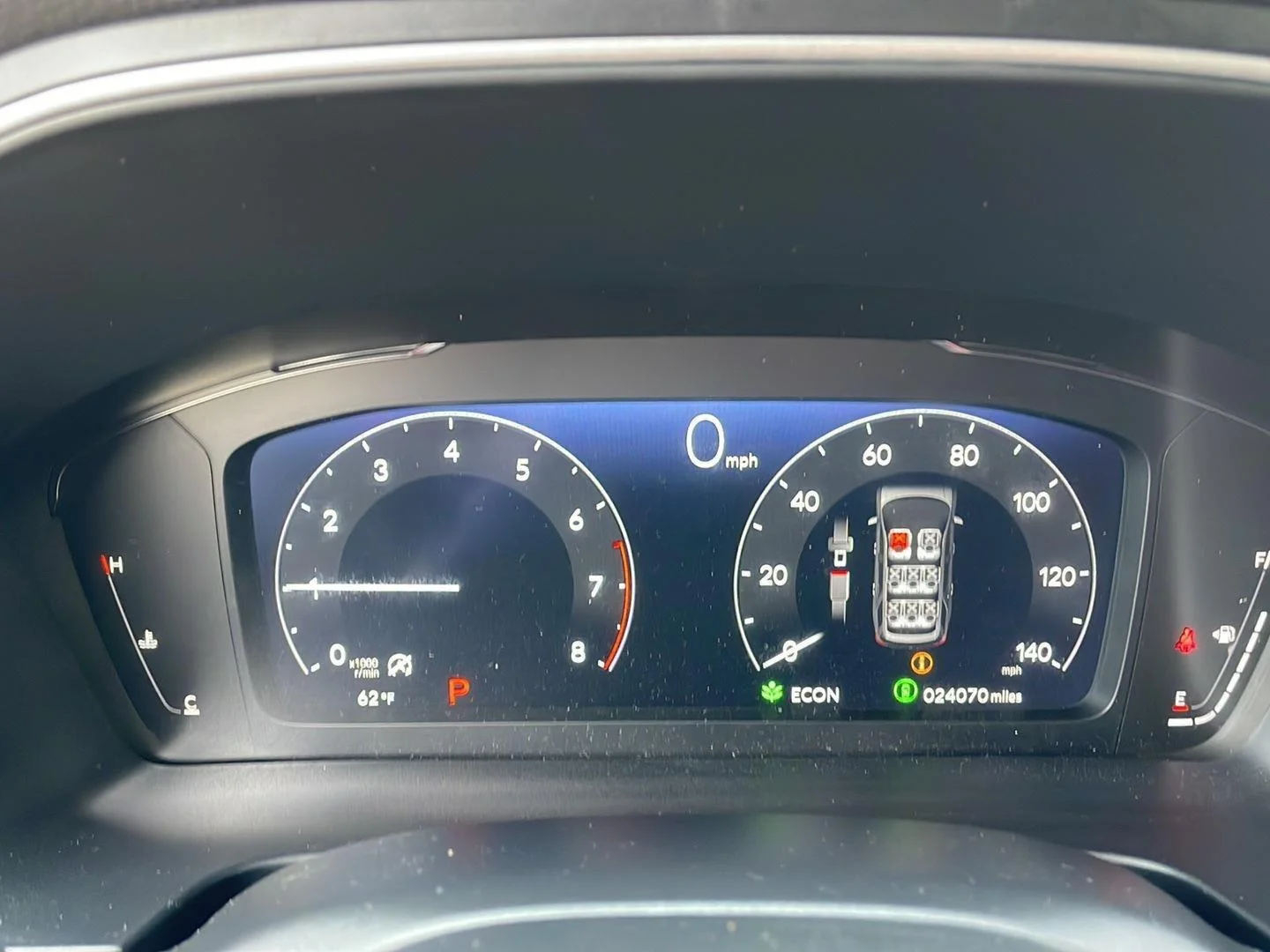 Used 2025 Platinum White Pearl Honda Black Edition image 2