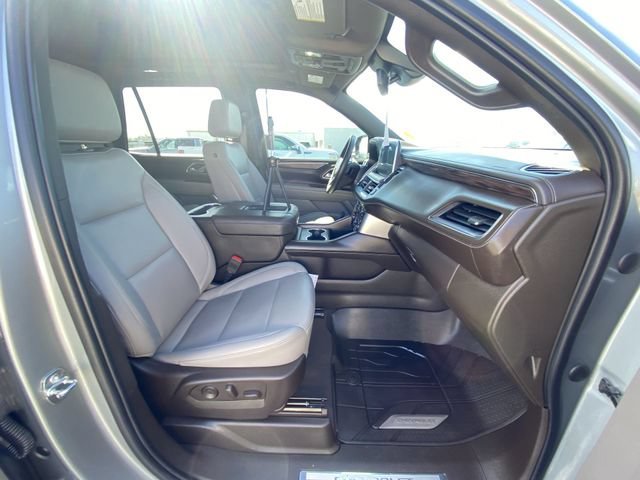 Used 2023 Sterling Gray Metallic Chevrolet Z71 image 25