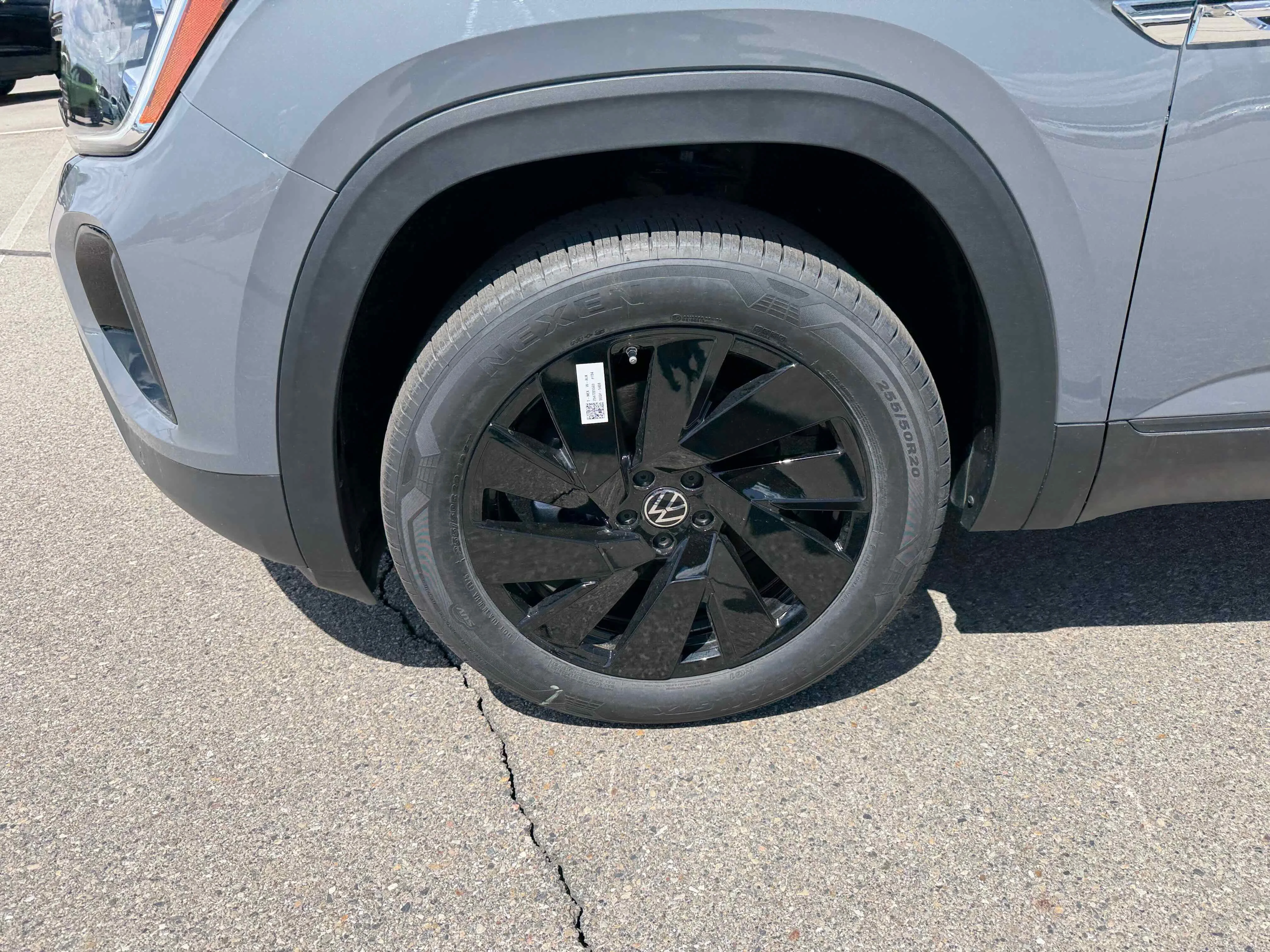 New 2026 Gray Volkswagen 2.0T SE w/Technology image 13