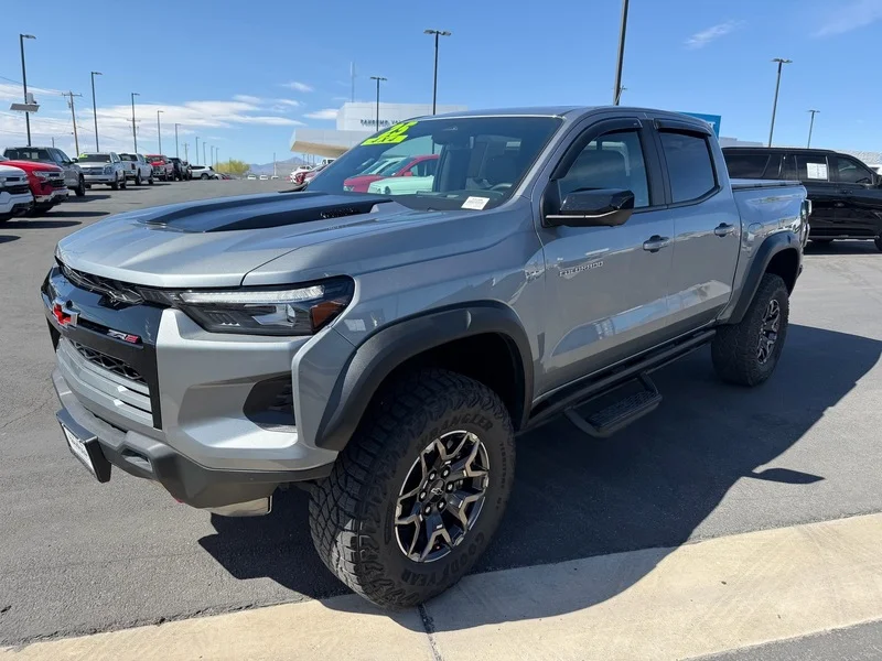 Used 2025 Sterling Gray Metallic Chevrolet ZR2 image 7