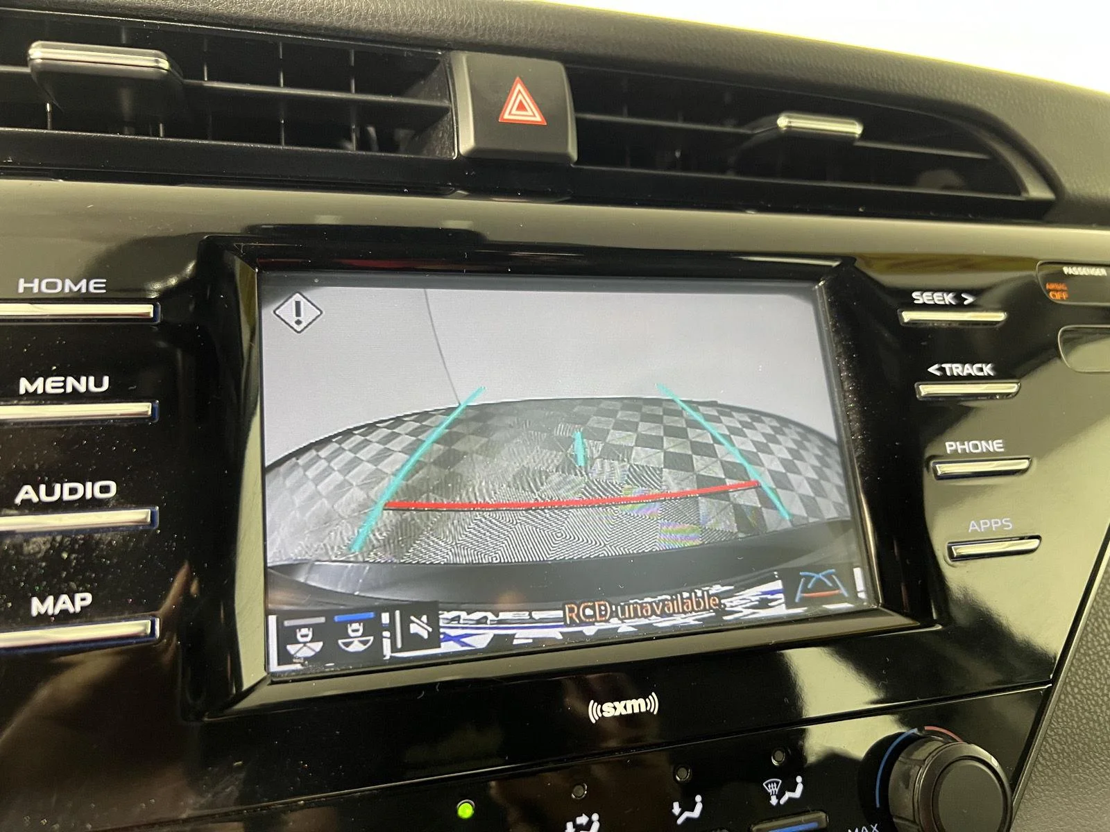 Used 2020 Bk Toyota LE image 18
