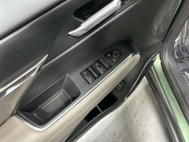 2027 GMC Acadia Elevation - Photo 13