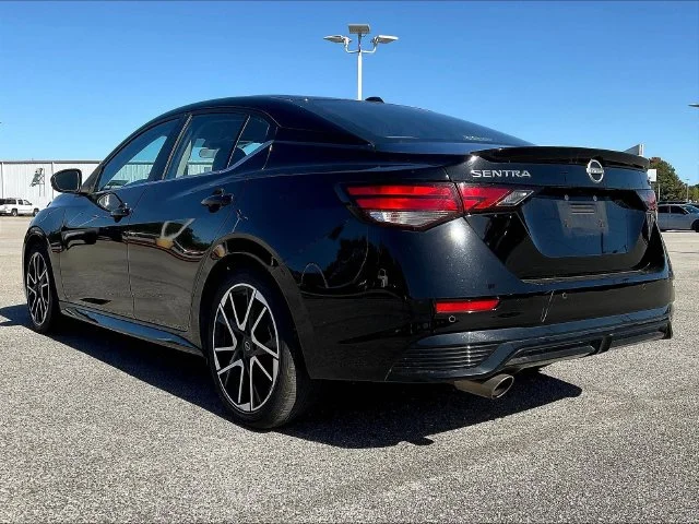Used 2025 Black Nissan SR image 6