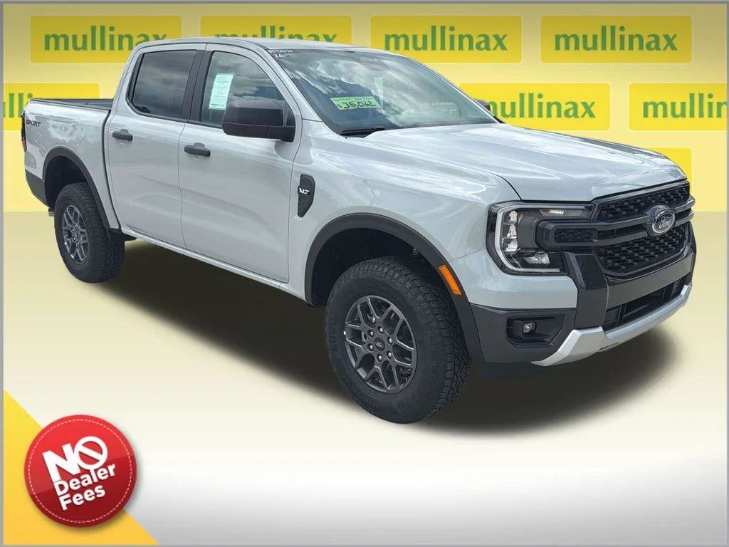 New 2026 White Ford XLT image 1