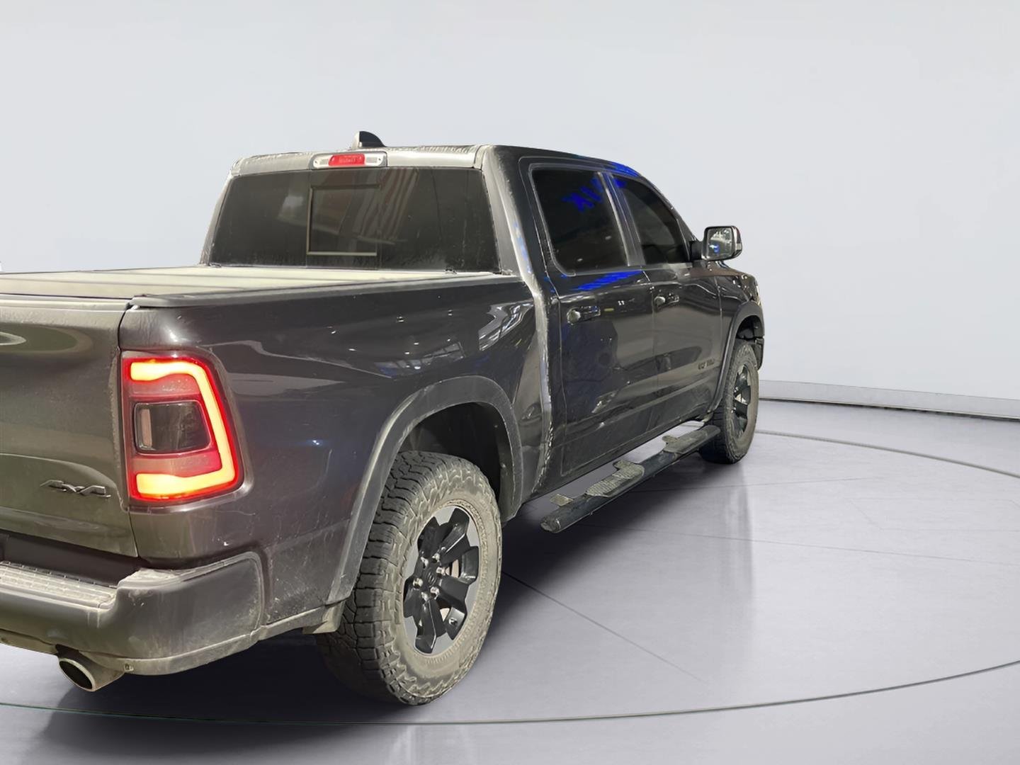 2020 Ram 1500 photo 3 of 5