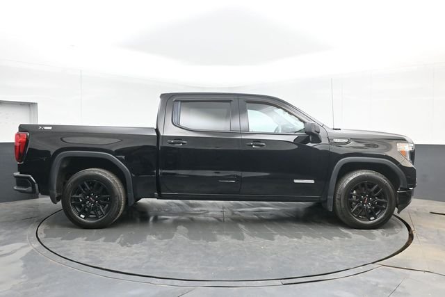 Used 2020 Black GMC Elevation image 14