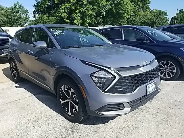 2023 Kia Sportage 2.5 EX AT's photo