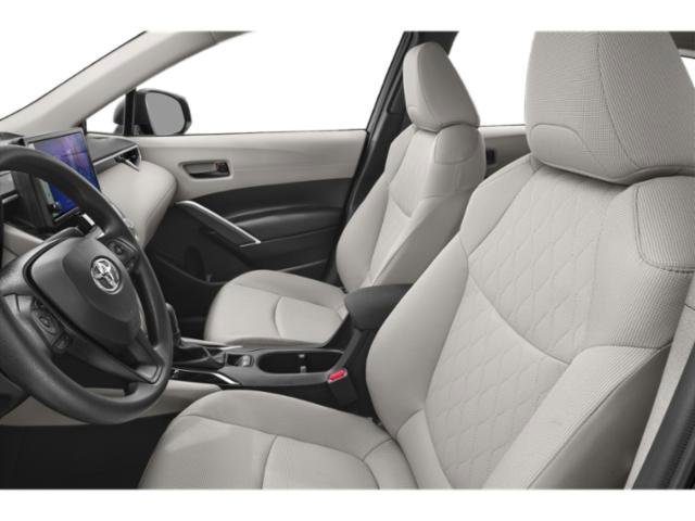 Used 2025  Toyota L image 8