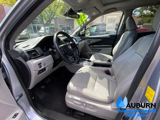 Used 2021 Silver Honda Special Edition image 35