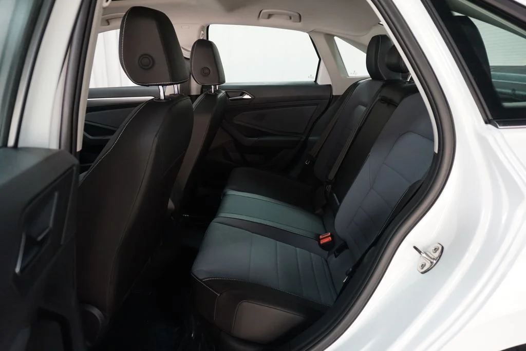 New 2026 Opal White Volkswagen 1.5T SE image 11