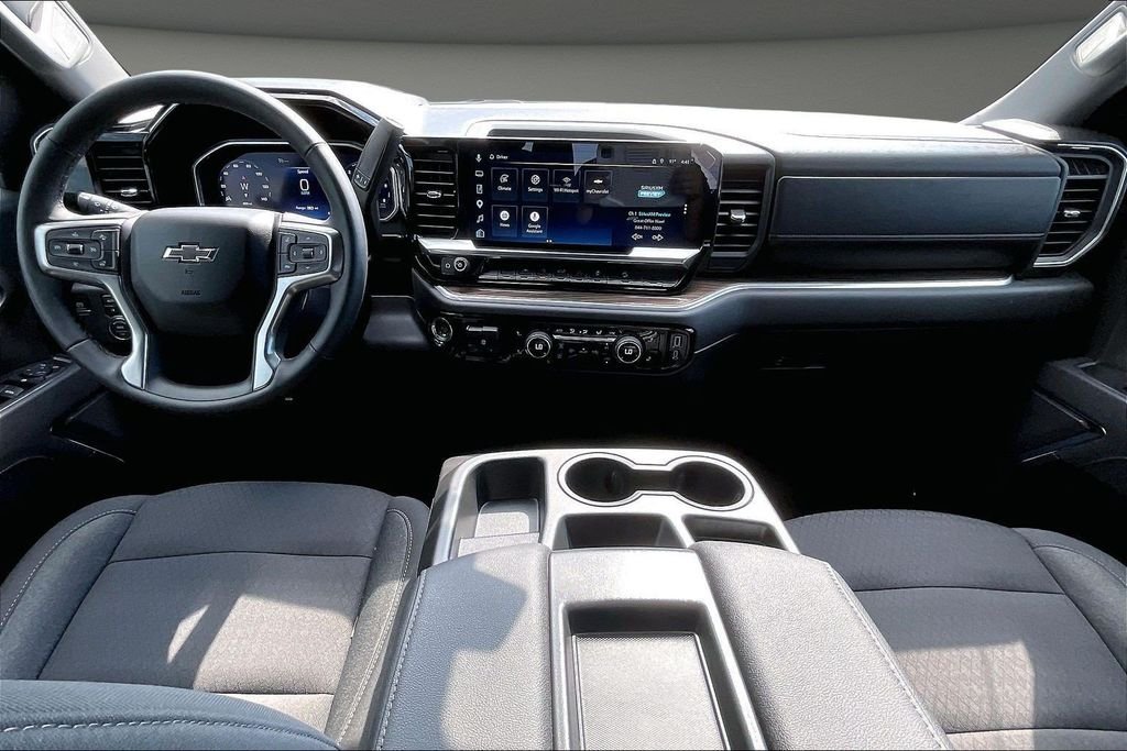 Used 2026 White Chevrolet LT Trail Boss image 11