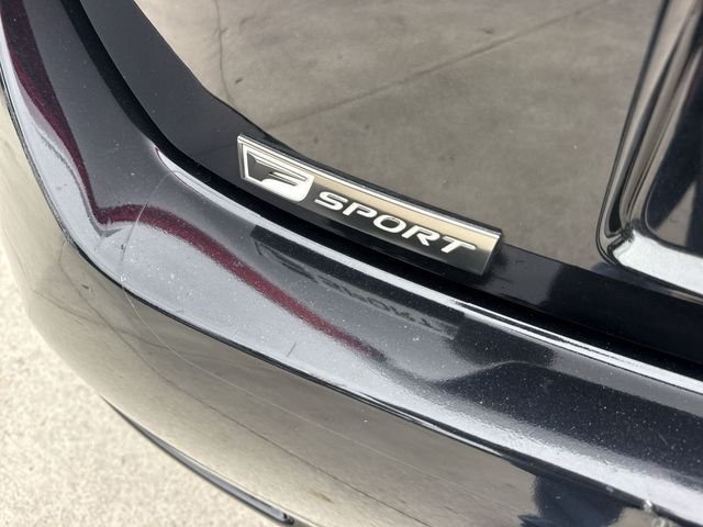 2017 Lexus RC 200t - Photo 25