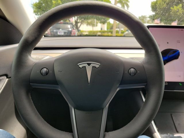 2021 Tesla Model Y Long Range - Photo 21