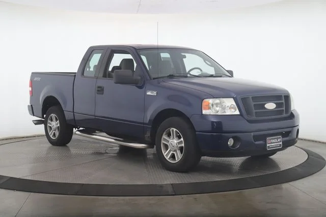 Used 2008 Ford F-150 STX with VIN 1FTRX12W98FC05772 for sale in Findlay, OH