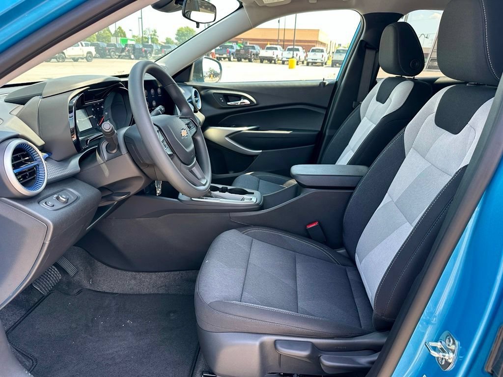 2026 Chevrolet Trax LS - Photo 13