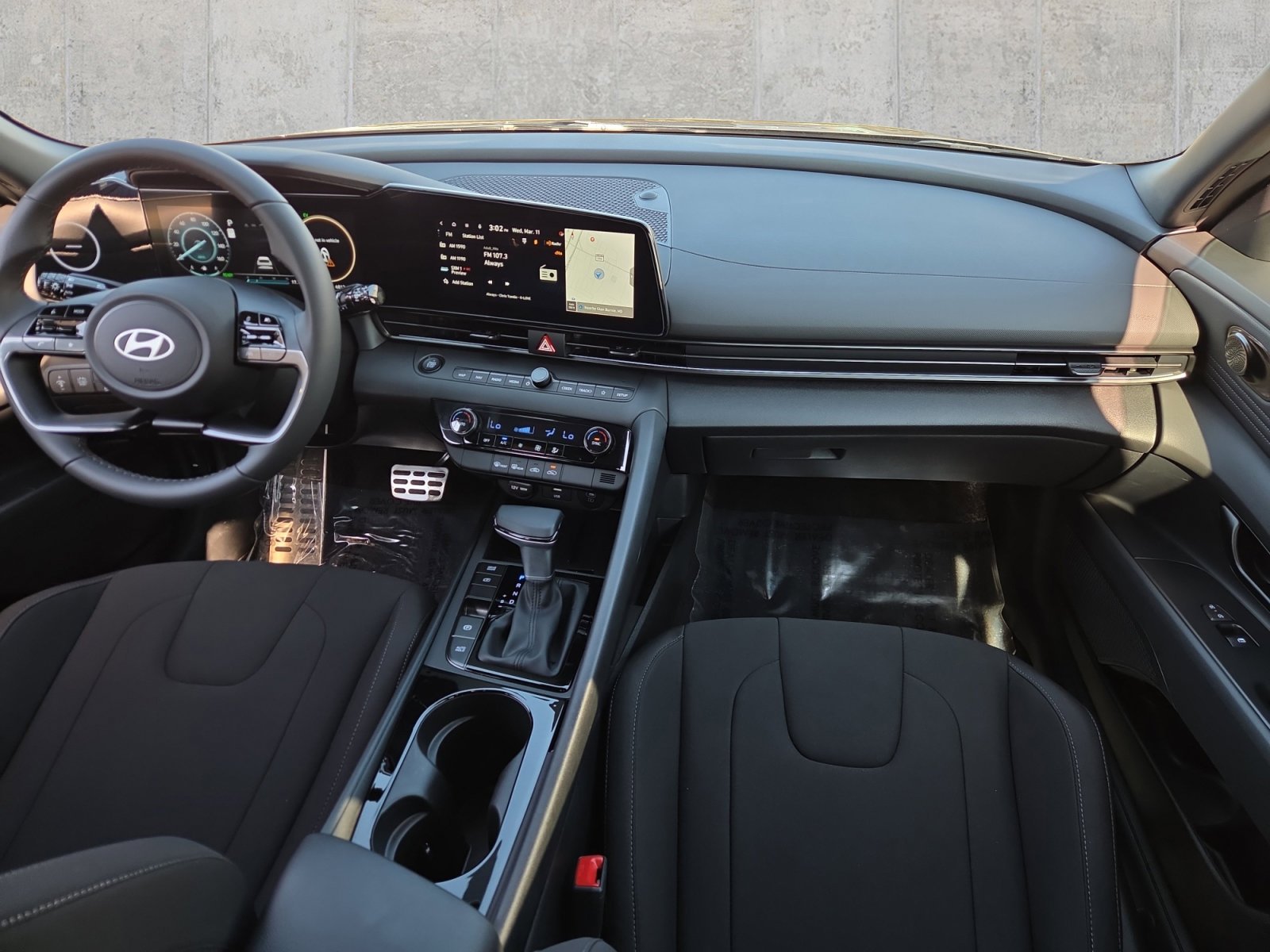 2025 Hyundai Elantra Blue - Photo 11