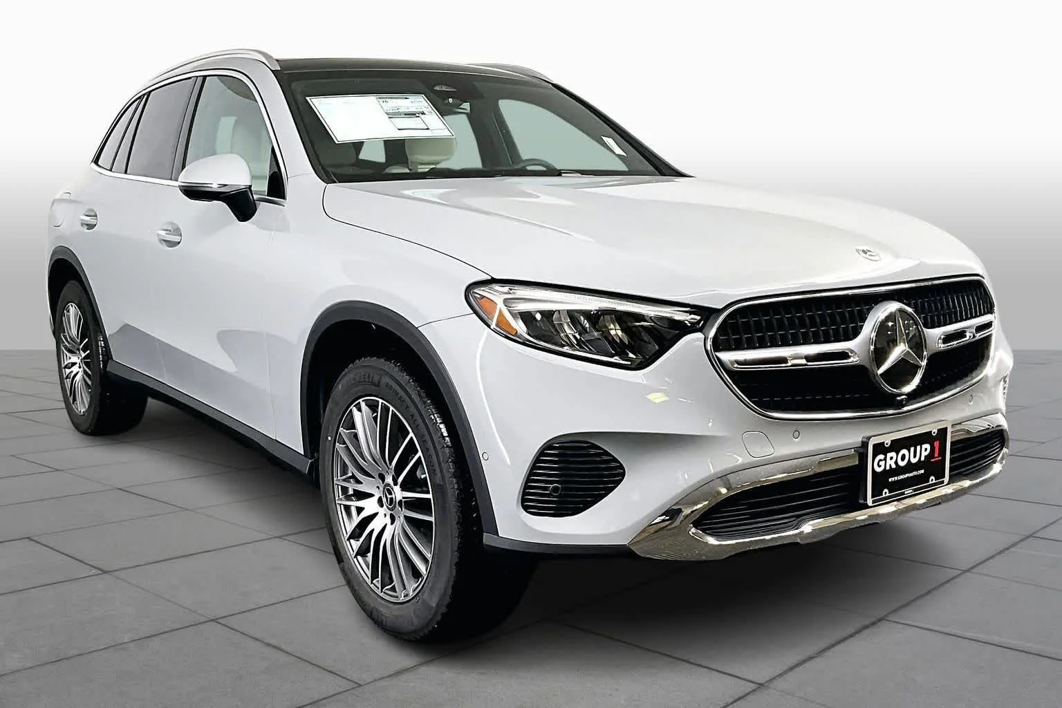 New 2026 MANUFAKTUR Alpine Grey Mercedes-Benz GLC 300 image 2