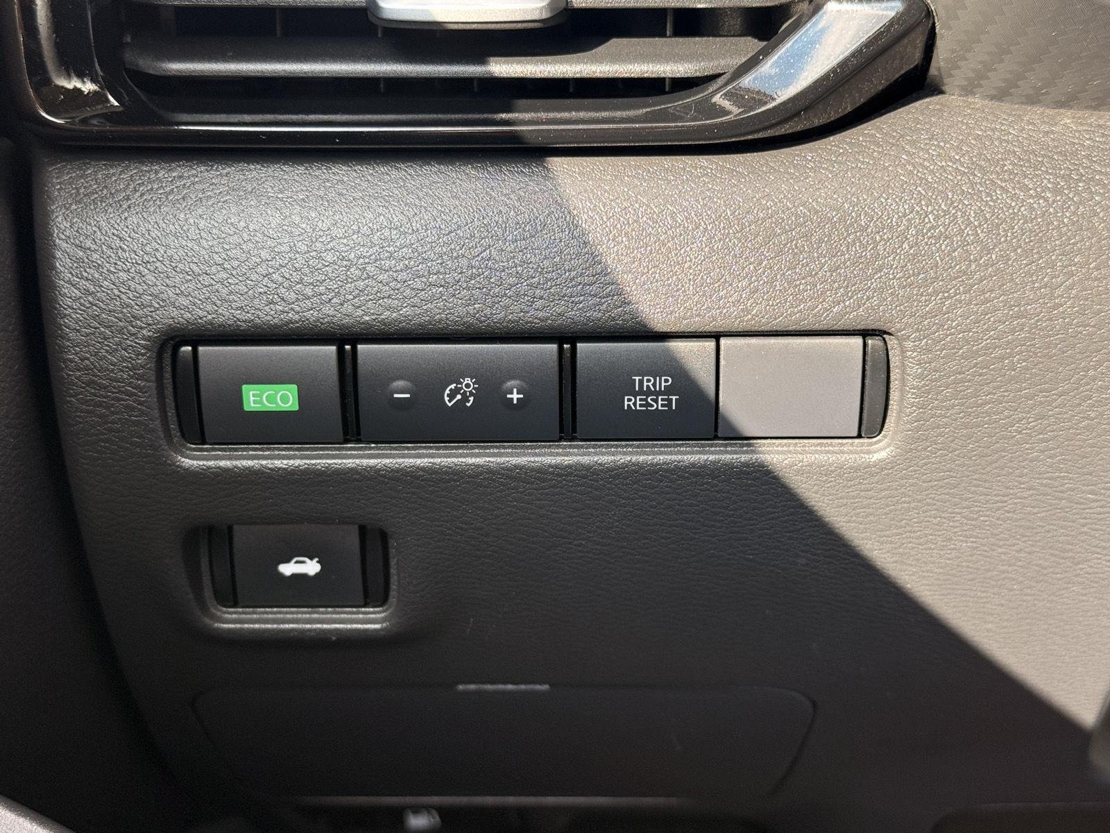 Used 2024 Gun Metallic Nissan SV image 28