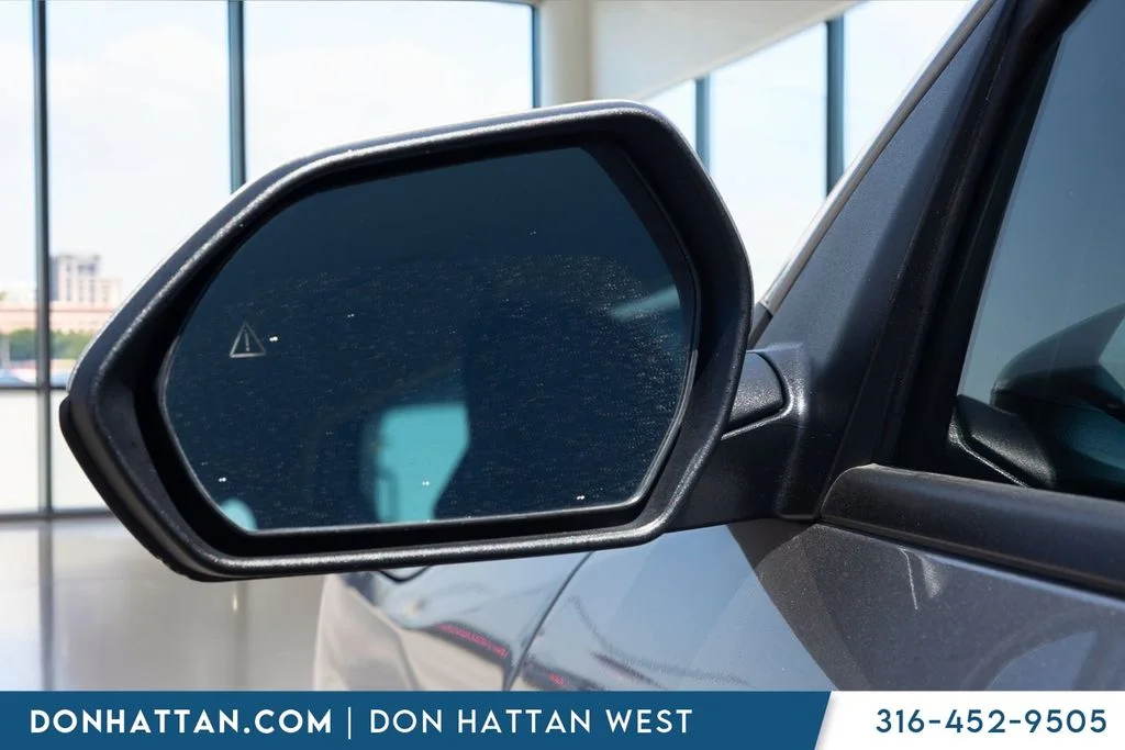 Used 2025 Gray Kia LXS image 24