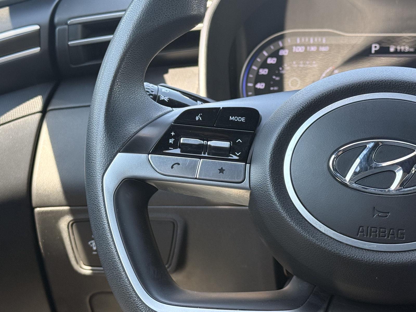 2024 Hyundai Santa Cruz SE - Photo 23