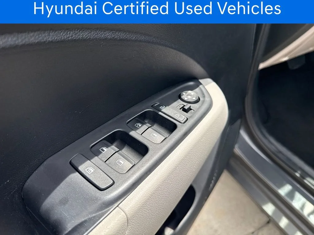 Certified Pre-Owned 2023 Hyundai Venue SEL