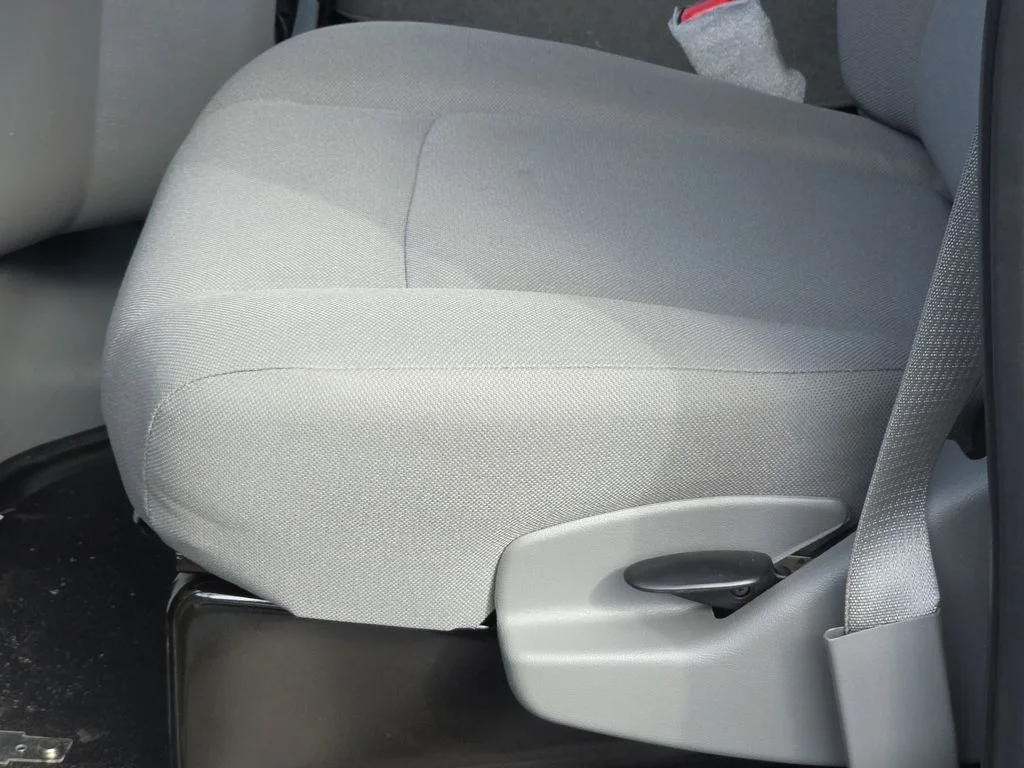 New 2026 Oxford White Ford Base image 26