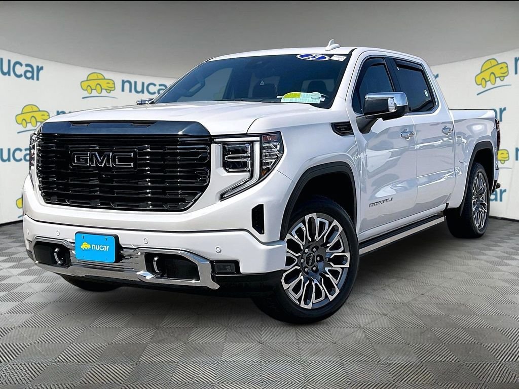 Used 2023 White GMC Denali Ultimate image 3