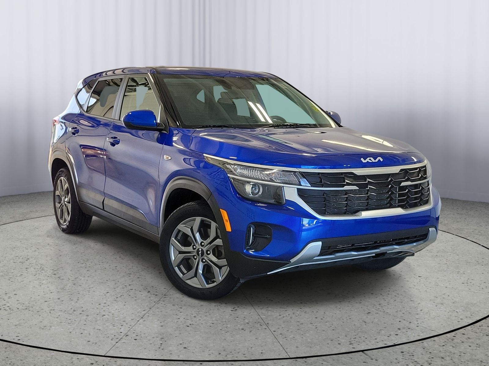 Used 2024 Blue Kia LX image 1