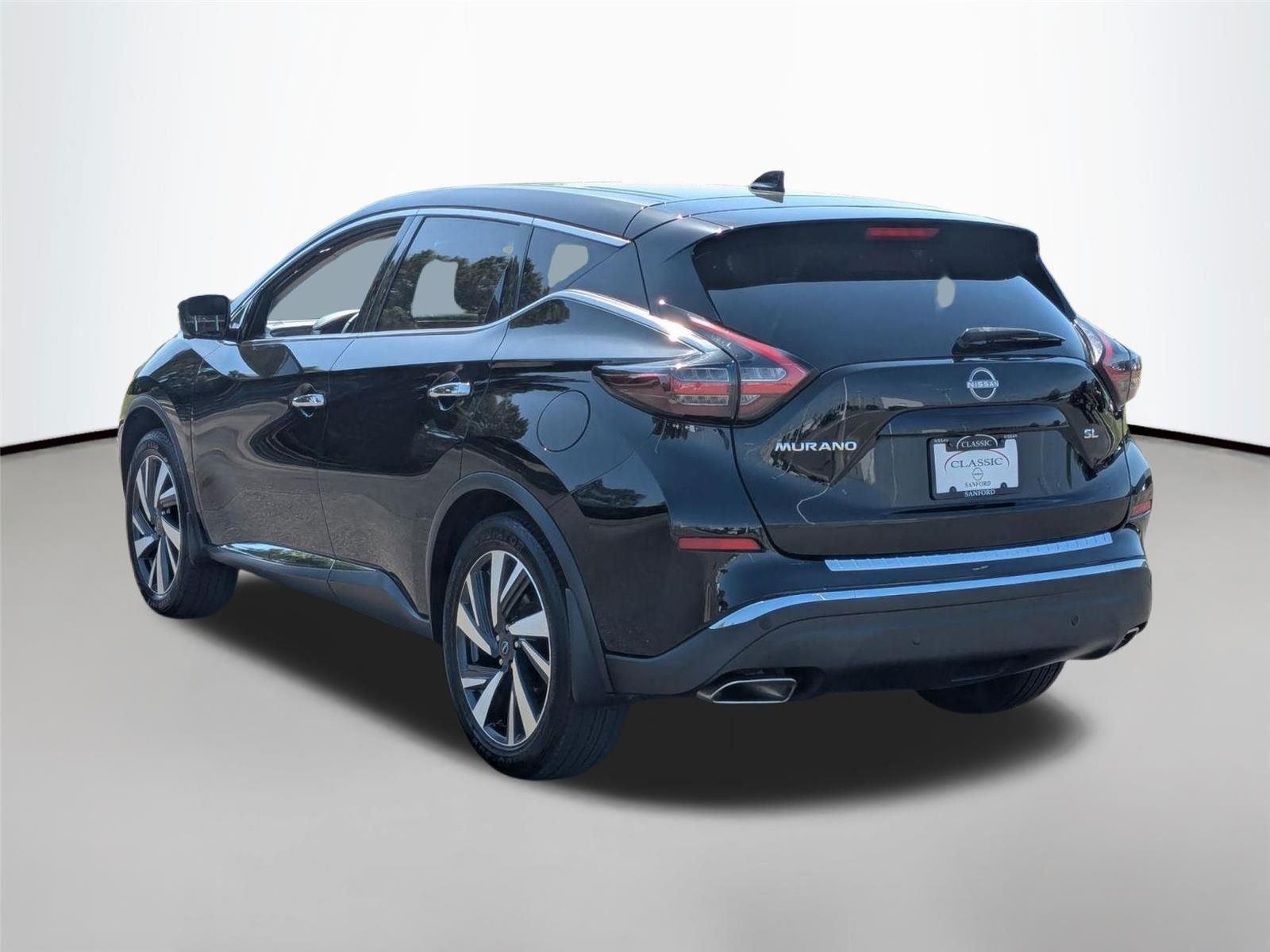 Used 2023 Super Black Nissan SL image 8