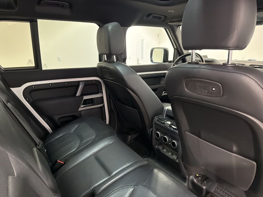 2022 Land Rover Defender X-Dynamic SE - Photo 27